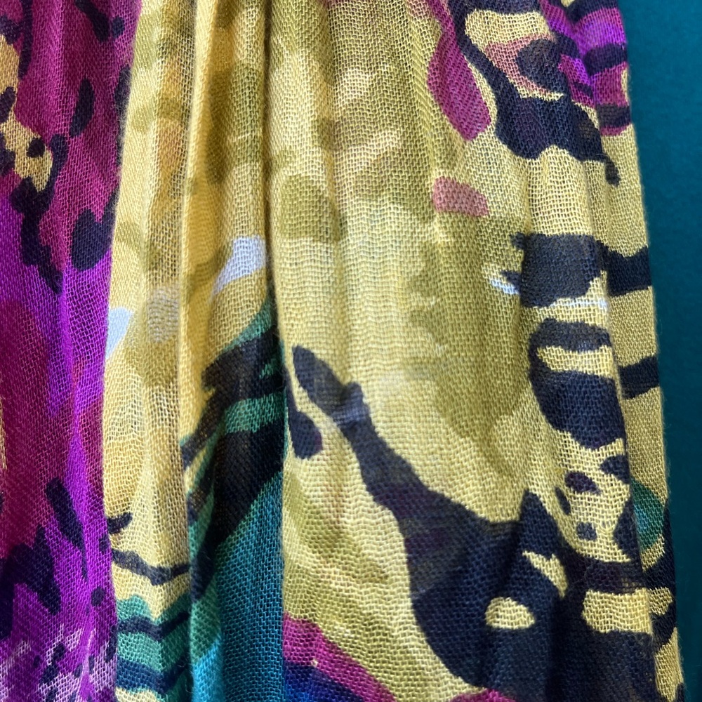 ABSTRACT SCARF JEWEL COLORS FRINGE - Picture 6 of 11